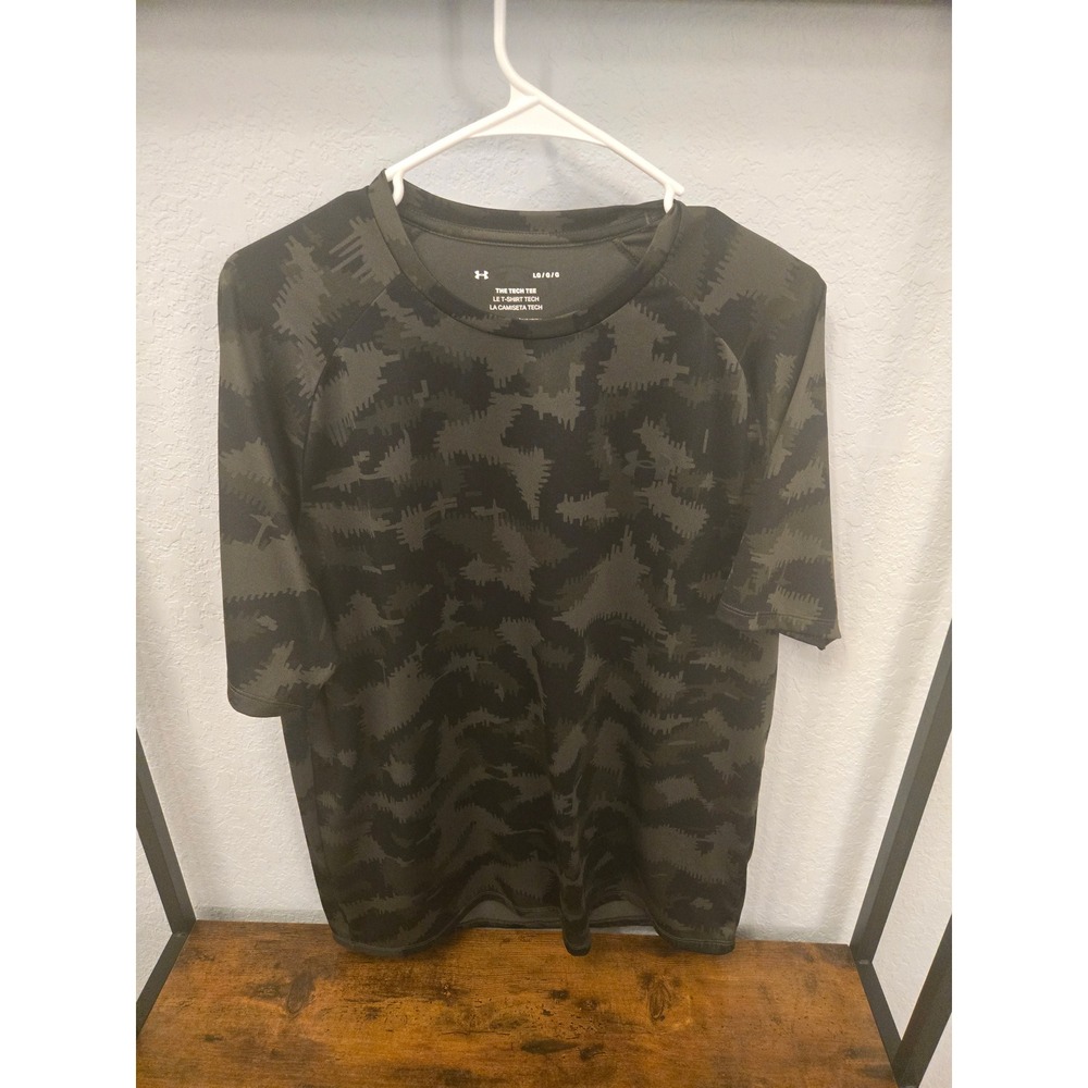 Under Armour Mens Tech Tee T-Shirt Camo Activewear Short Sleeve Large